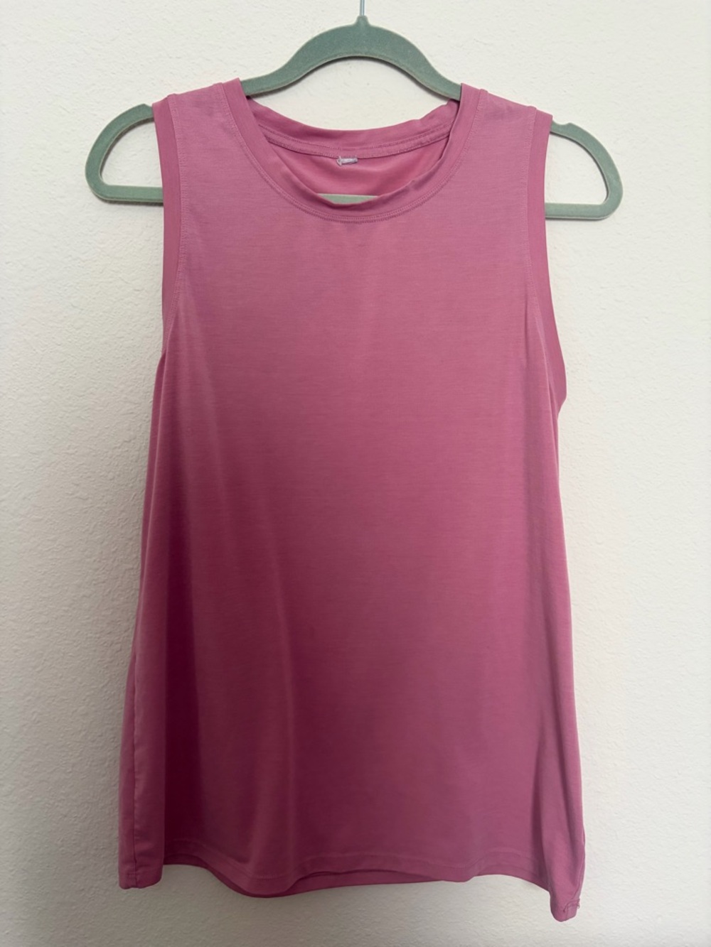 Athleta Sleeveless Pink Women’s Tank Top